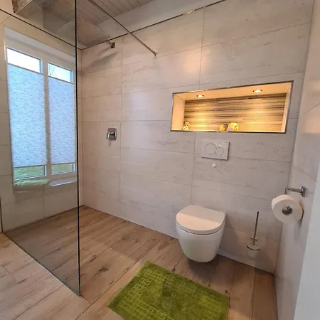 Ostseenahes Mit 3 Schlafzimmern Und Grossem Naturgarten Auf 6000 Qm * Jakobsdorf