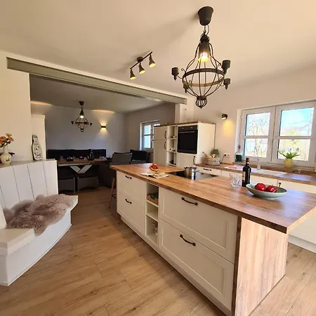 בית נופש Ostseenahes Mit 3 Schlafzimmern Und Grossem Naturgarten Auf 6000 Qm Jakobsdorf